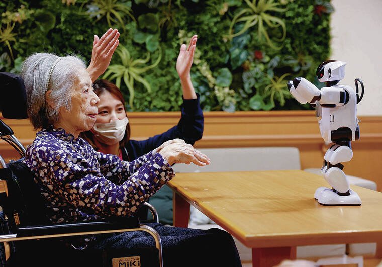 AI location tracking seniors AI Location Tracking Systems for Seniors Living Alone
