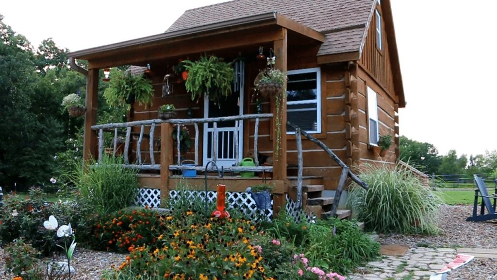 how to live off-grid full time How to Live Off-Grid Full Time Successfully