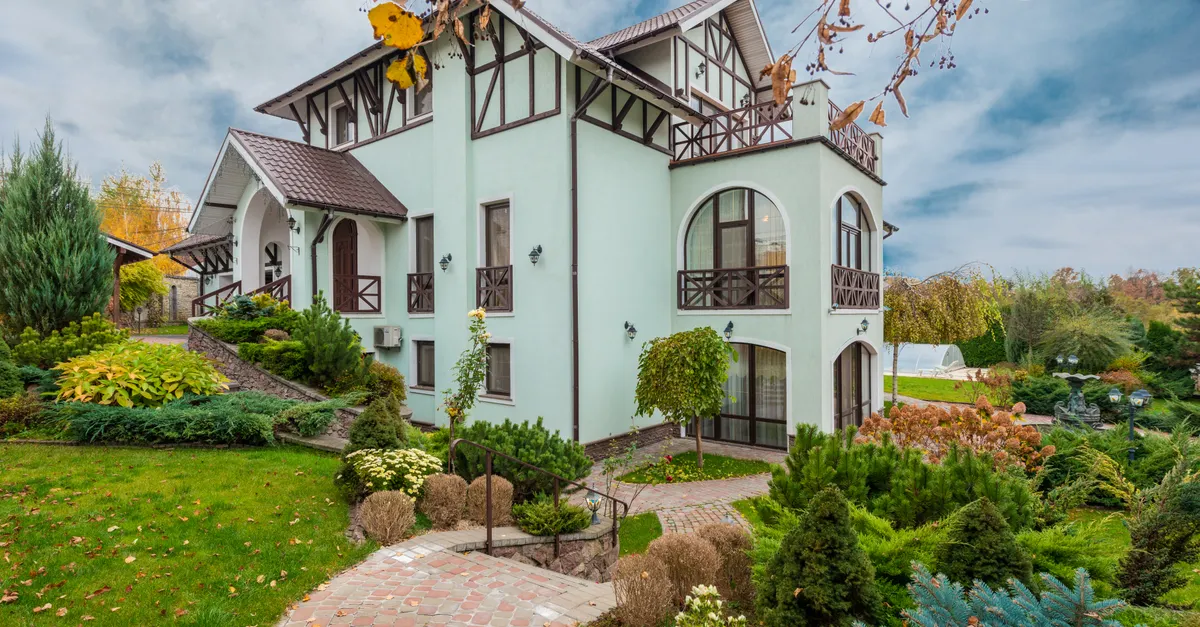 Automated Home Maintenance Solutions for Large Families